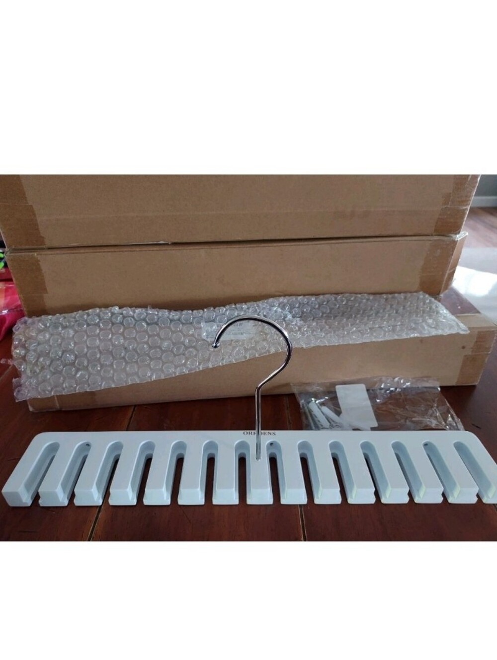 Belt Hanger Holds 14 Belts Wall Mount Or Closet Hanger White New
